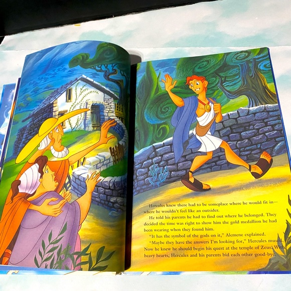 DISNEY’S VINTAGE 1997 HERCULES CLASSIC STORYBOOK HARDCOVER 95p GREAT CONDITION - Picture 3 of 16